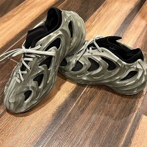 Men’s s adidas original Adifom Q